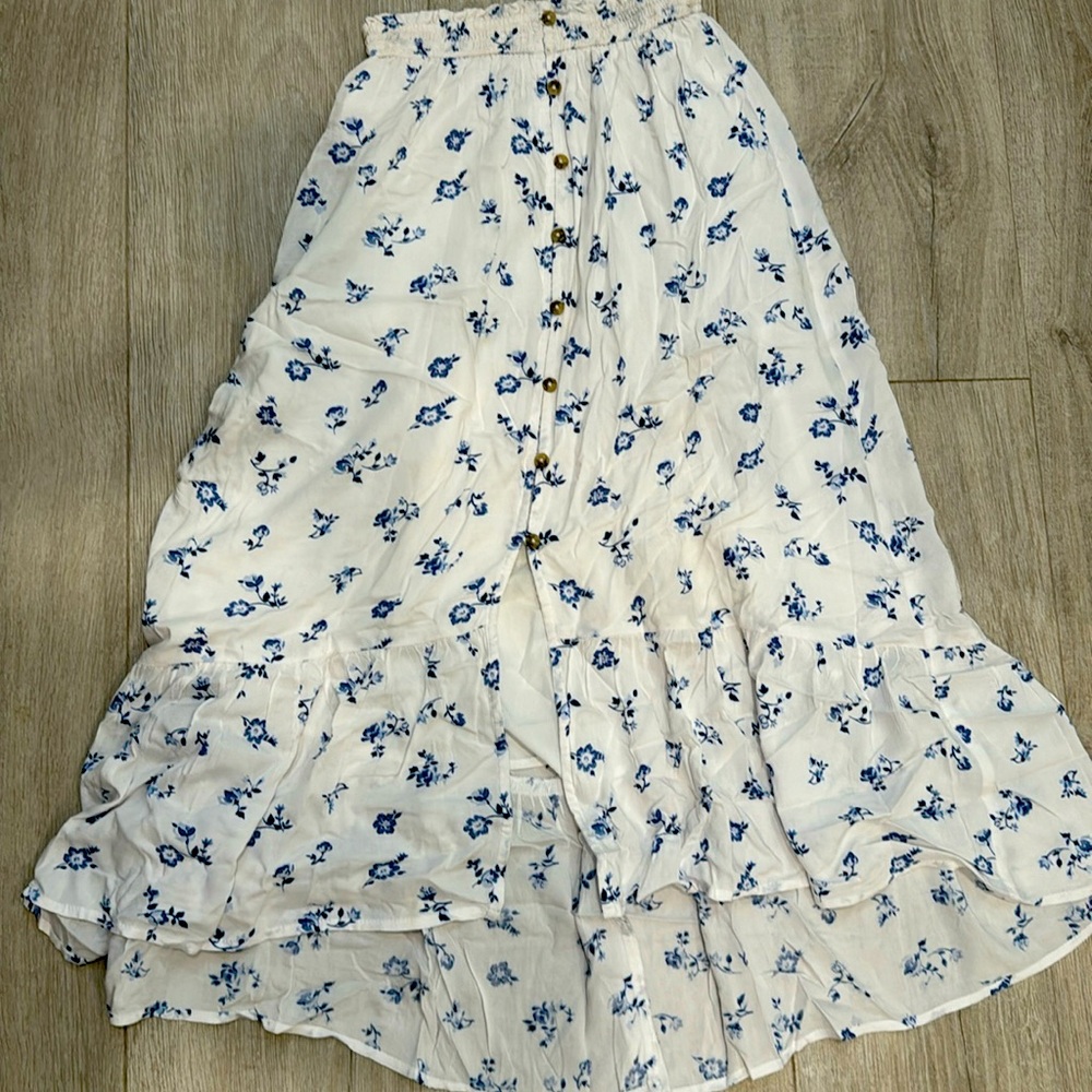 Hollister maxi skirt like new
